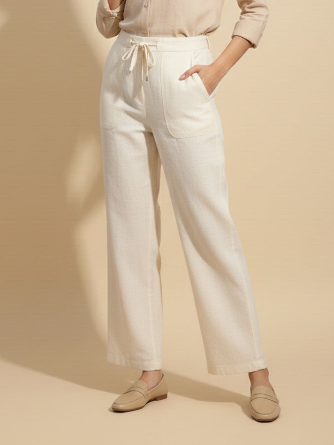 BREEZE STRAIGHT-FIT LINEN PANTS