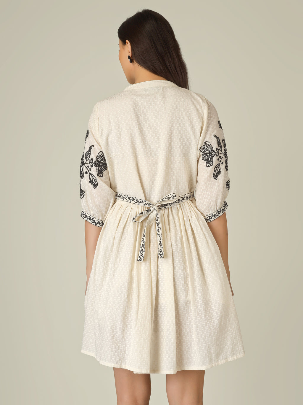 Threaded Noir Kurti