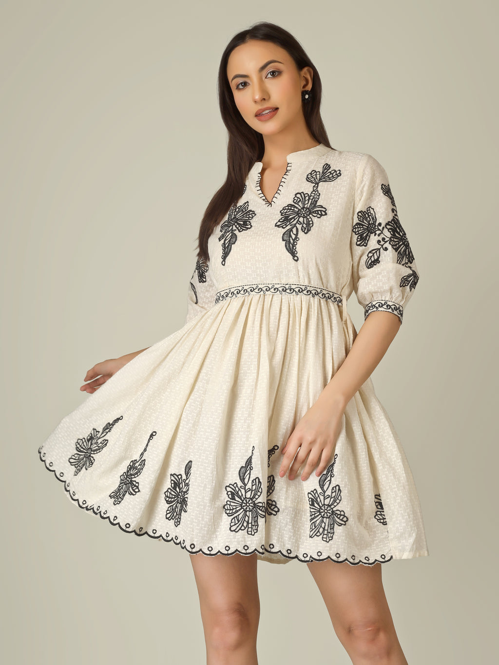 Threaded Noir Kurti